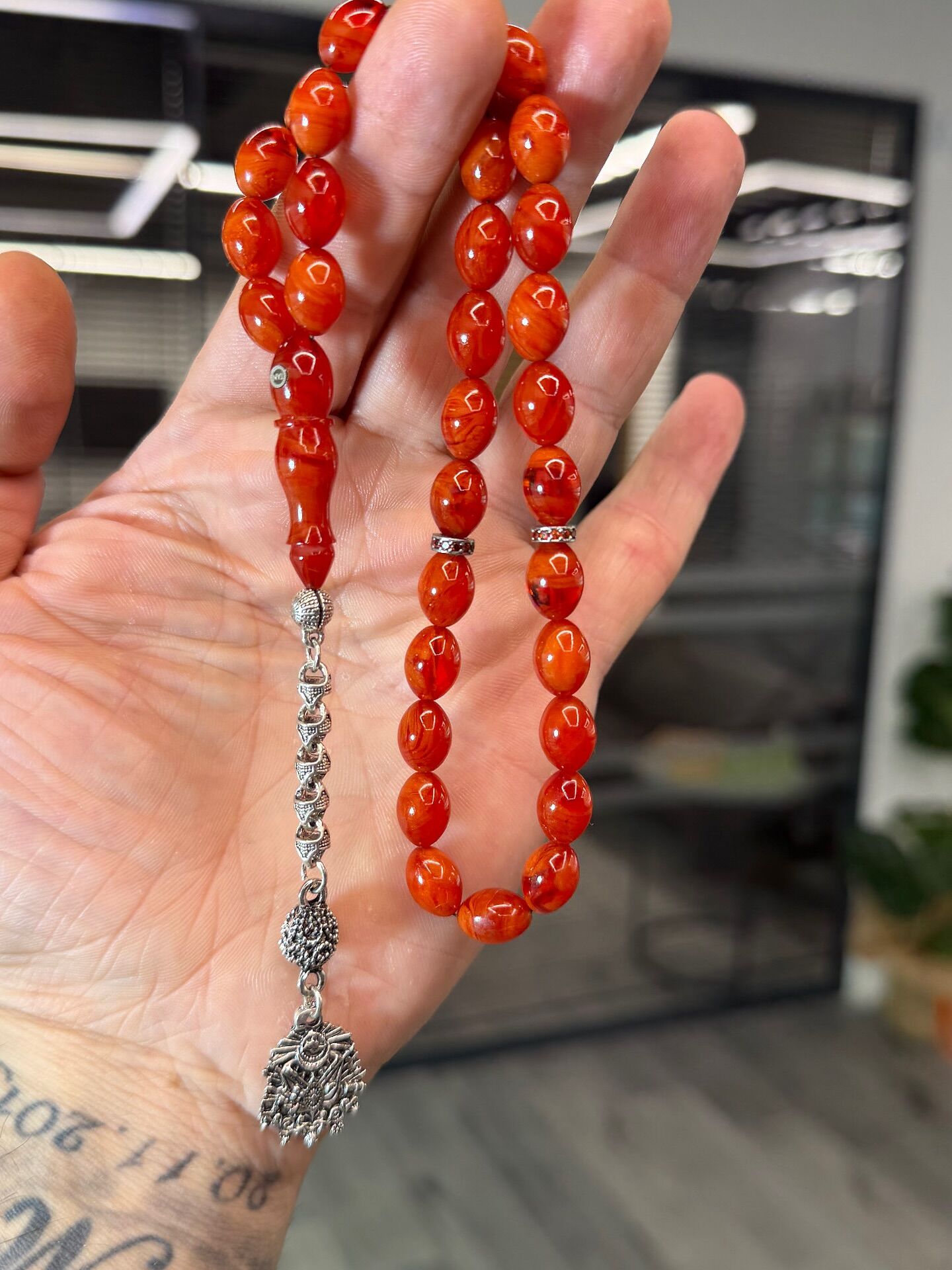 Usta İşçilikli Gümüş Püsküllü Kehribar Tesbih