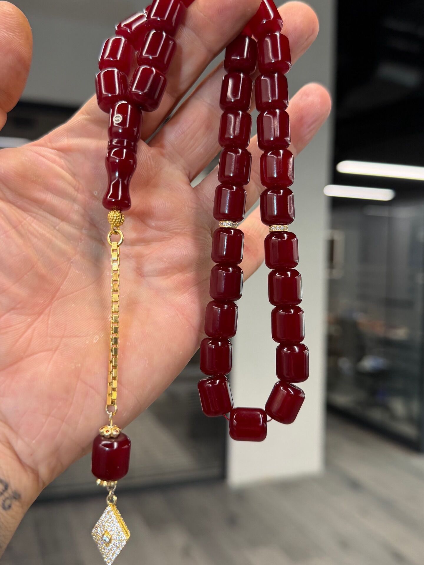 Usta İşçilik Gümüş Takımlı Kehribar Tesbih