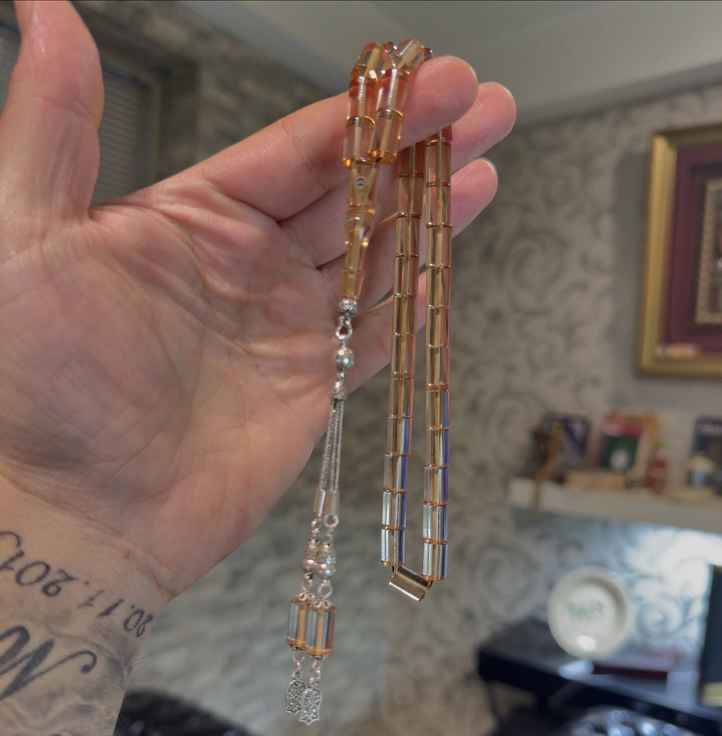 Kesme Model Gümüş Kazaz Püsküllü Kehribar Tesbih